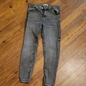 Zara Gray Ankle & Cropped Jeans
